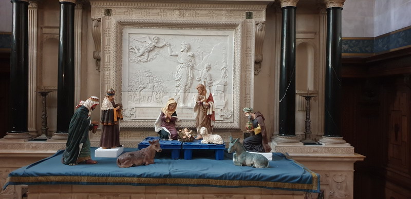 Creche-Patrimoine-Art-Traditions-Montage-chantilly-02