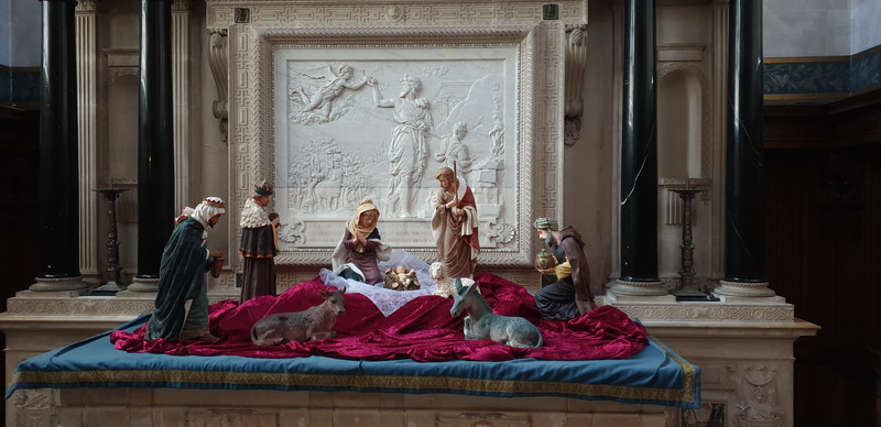 Creche-Patrimoine-Art-Traditions-Montage-chantilly-04