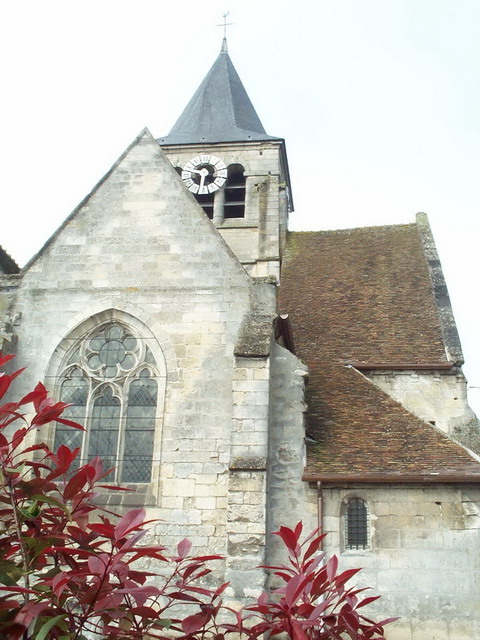 Brenouille- Eglise Saint Rieul(vue Est)